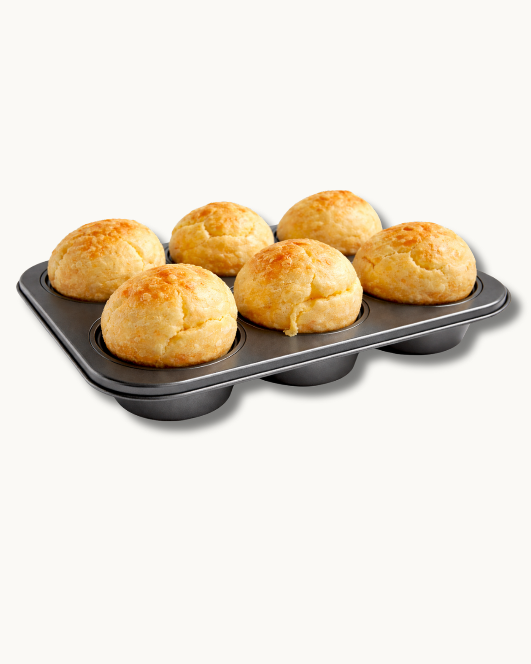 pão de queijo (cheese bread)
